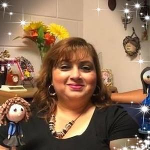 Meet your Posher, Dalia